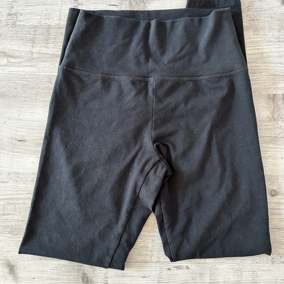 Offline by Aerie High-Waisted Black Leggings - Picture 3 of 6